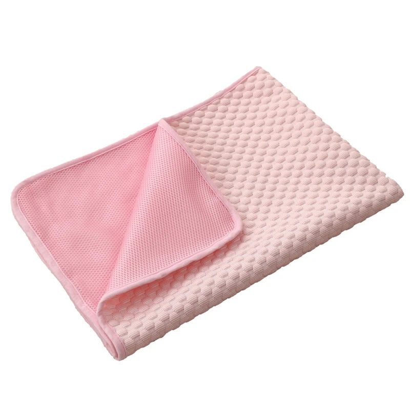 Summer Dog Cooling Mat, Cold Bed with Cool Ice Silk Moisture-proof Mattress